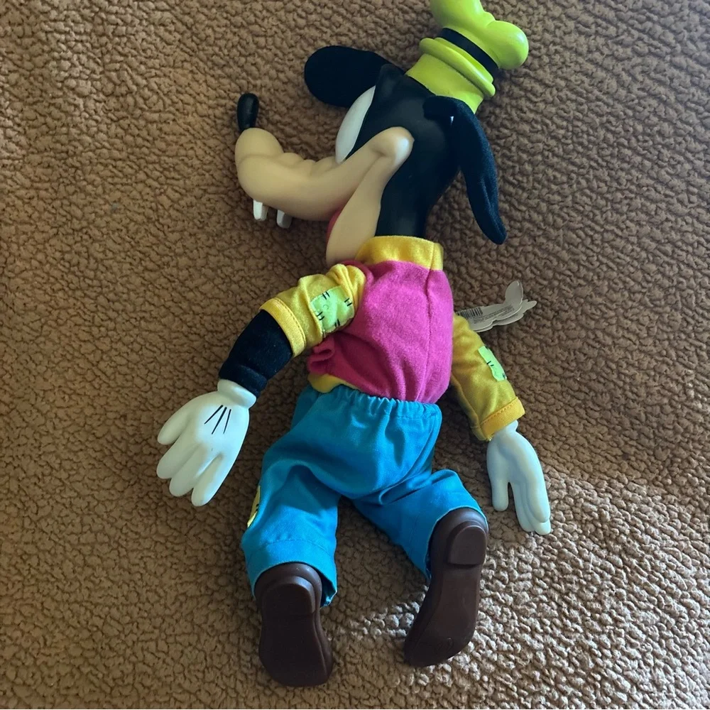 Vintage Disney Parks 16” Disney Goofy Vinyl Head Hands Feet Plush With Tags - Picture 5 of 8